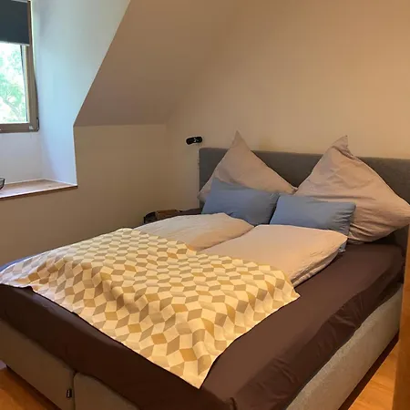 Neu - Wenkheimer Hof Scheunen-loft * 伊普霍芬